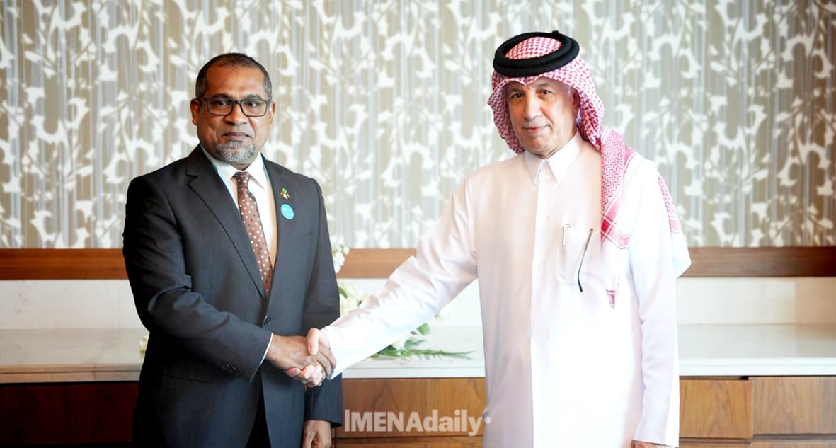 Qatar's Foreign Minister Meets Maldives' Diplomat to Enhance Bilateral Relations